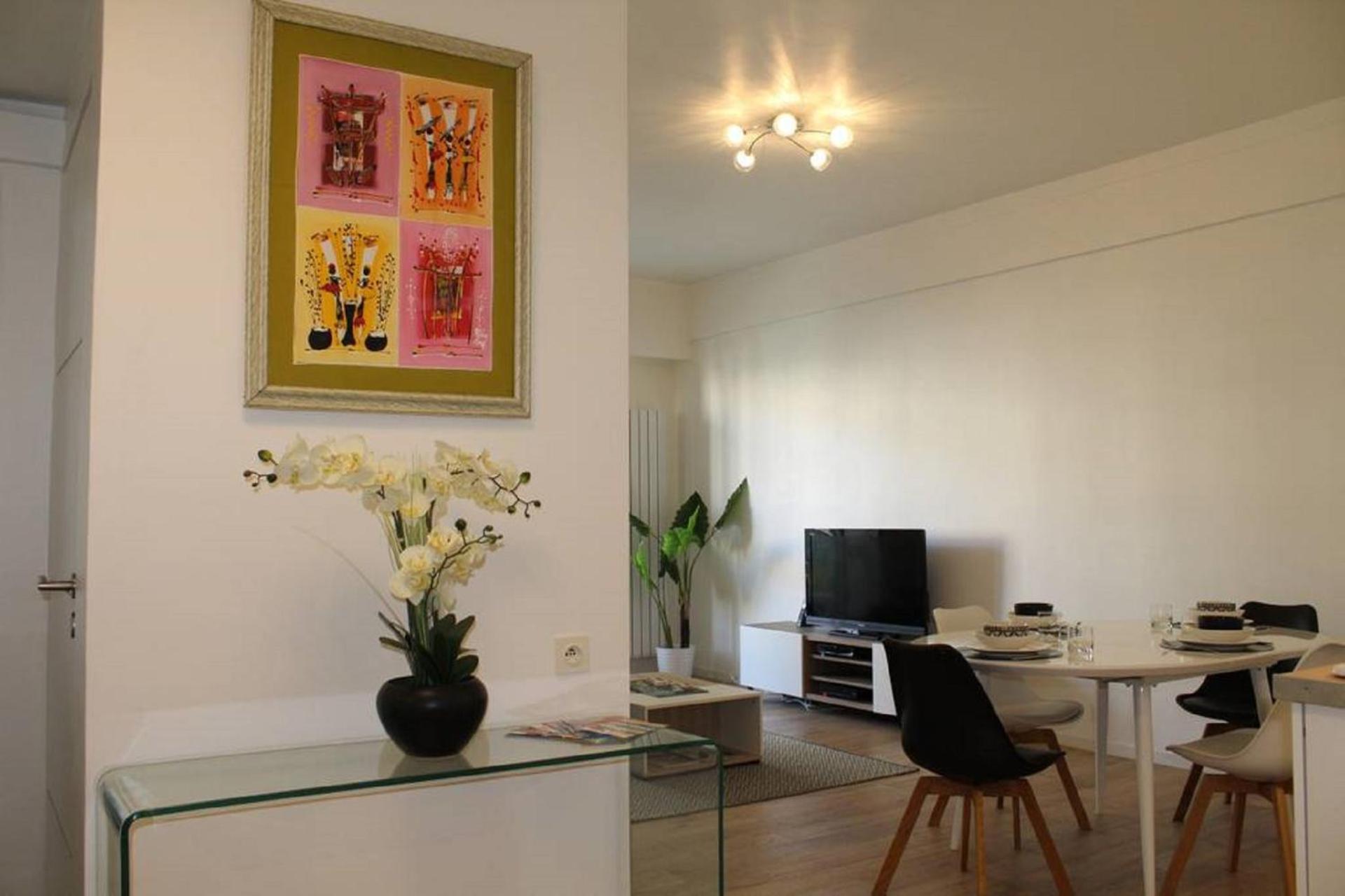 Plein Centre, Calme Et Proche De La Apartment Nizza